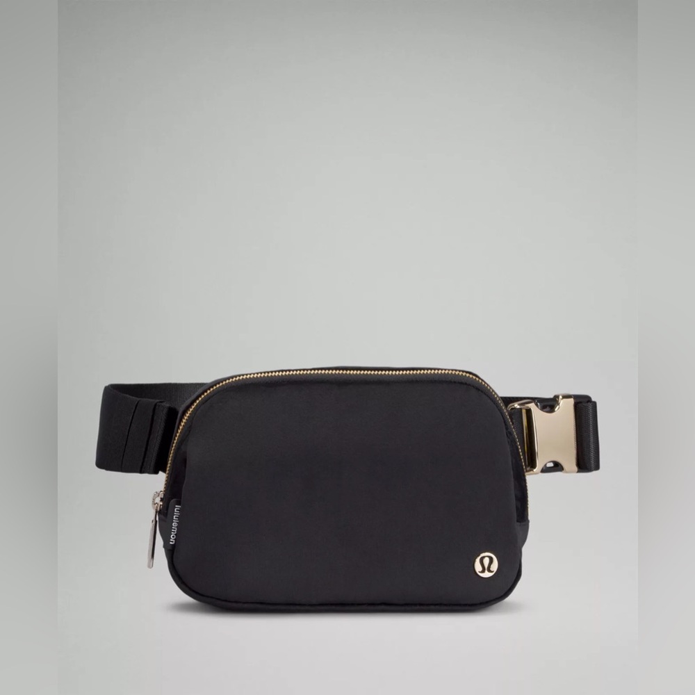 lululemon black and gold belt bag